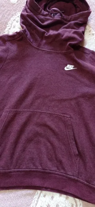 Sudadera Nike Morada con Capucha