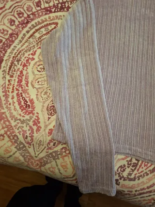 Jersey Stradivarius cuello alto morado