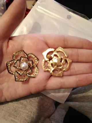 Pendientes Flor Dorada con Perla