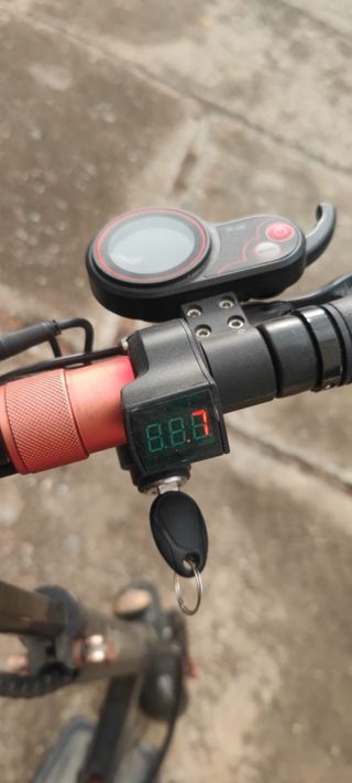 Kugoo Kit in M4 pro electric scooter