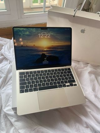 MacBook Air 13 M3 - Nuevo - envío gratis