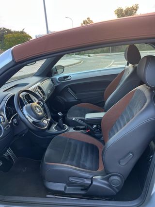 Volkswagen Beetle 2016