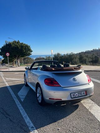 Volkswagen Beetle 2016