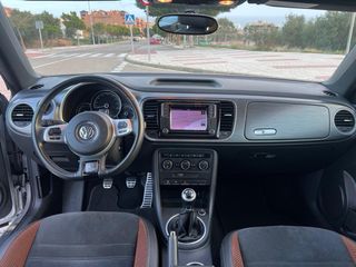 Volkswagen Beetle 2016