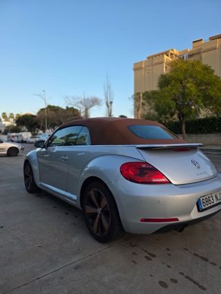 Volkswagen Beetle 2016