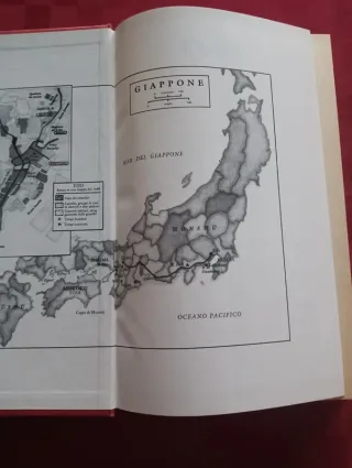 Libro Tokaido. Copertina rigida.