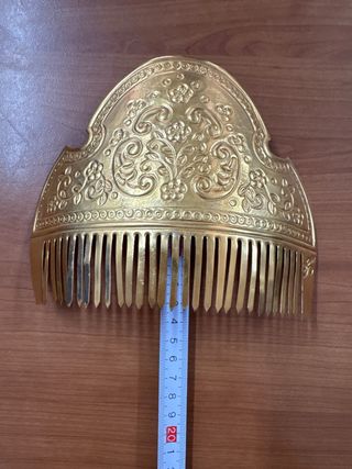 Juego 3 Peinetas Oro Niña