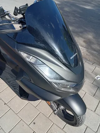 Honda PCX 2024 - 40.000 km