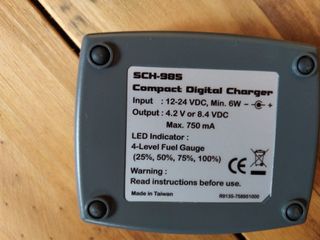 Cargador Starblitz SCH-985 Compatible Sony