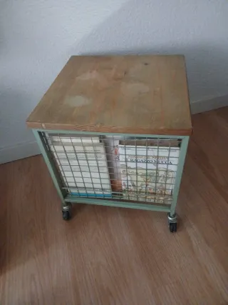 Mesilla/Librería con Ruedas