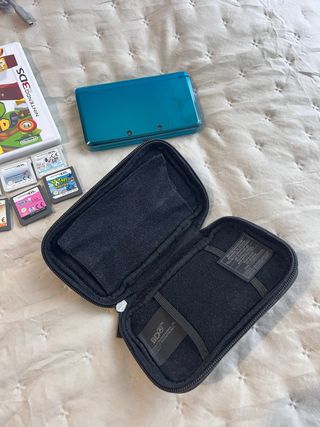 Nintendo 3DS Blu + Giochi e Accessori