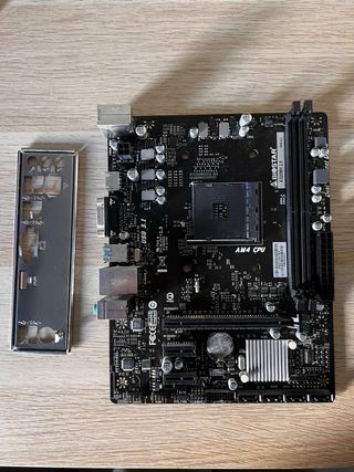2 Placas Base AM4 Gigabyte/Biostar