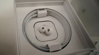 Apple AirPods Pro 1ª Gen Blancos