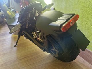 Patinete Cecotec 311 km con factura y garantía