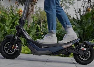 Patinete Cecotec 311 km con factura y garantía