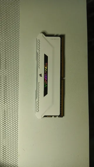 Memoria RAM Corsair Vengeance RGB PRO White DDR4