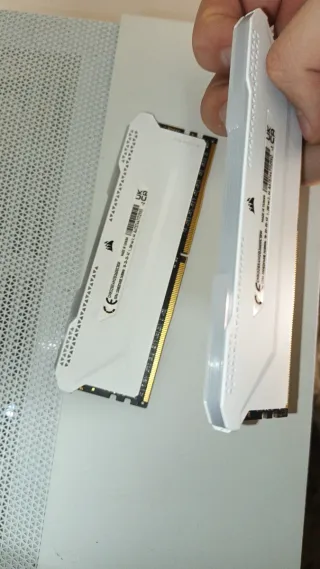 Memoria RAM Corsair Vengeance RGB PRO White DDR4