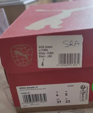 Zapatillas Puma niña pádel blancas y rojas talla 3