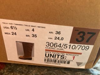 Botas altas de piel color camel