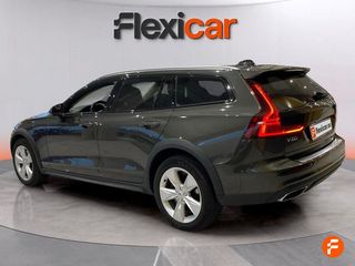 Volvo V60 2.0 B4 (D) AWD Cross Country Pro AUTO