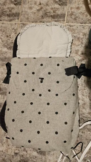 Saco invierno UZTURRE Bugaboo lunares