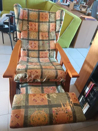 Butaca relax tela y madera