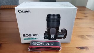 Canon EOS 70D con 4 objetivos