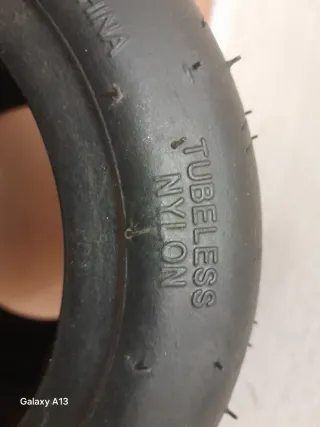 Cubierta de scooter 10x6.00-5.5