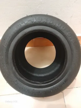 Cubierta de scooter 10x6.00-5.5