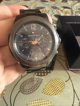 Reloj Tommy Hilfiger Analógico Dorado/Plateado