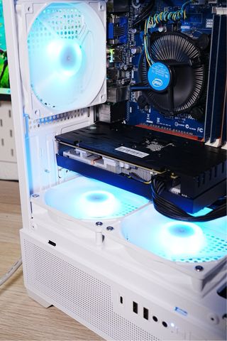 PC Gamer i5 GTX 1660 16GB RAM SSD 256GB