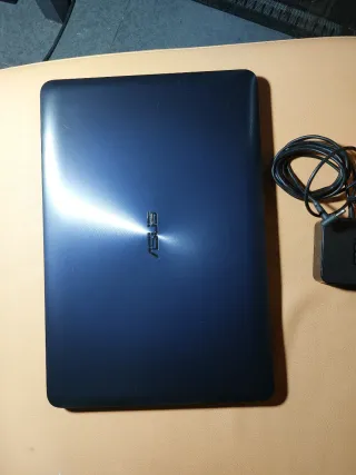 Portátil ASUS SSD i5