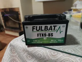Batería moto FULBAT FTX9-BS 12V 8.4Ah