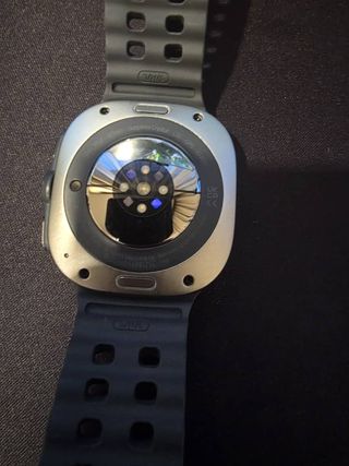 Samsung Galaxy Watch Ultra - En garantía