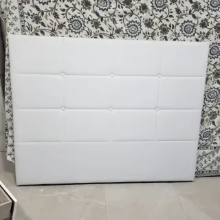 Bases tapizadas y cabecero