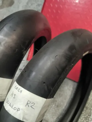 Neumáticos Dunlop Moto3 Slicks