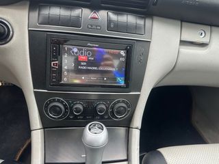 Mercedes-Benz Clase C 2006