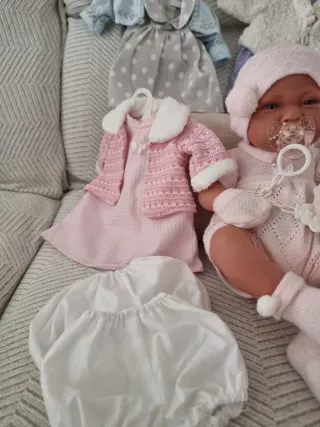 Muñeca mi primer Reborn de Antonio Juan , con Ropa