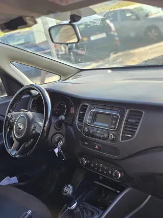 Kia Carens 1.6 GDI Concept 2014