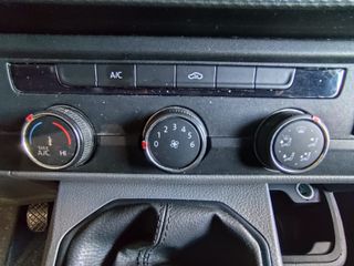 VOLKSWAGEN TRANSPORTER 6.1 Furgón L1 2.0 TDI 110cv