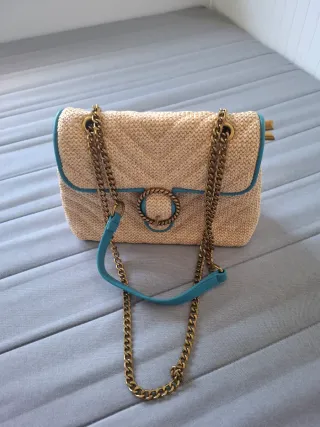 Bolso de fiesta elegante beige y dorado