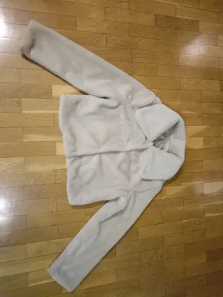 Chaqueta de pelo beige
