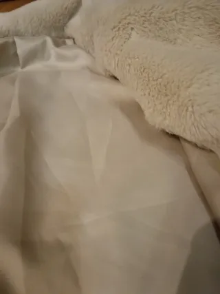 Chaqueta de pelo beige