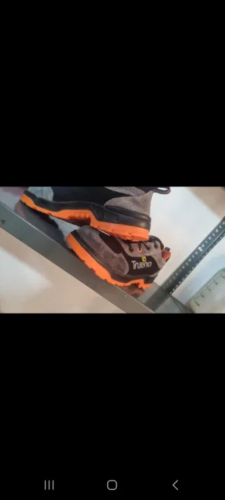Zapatillas de seguridad Trueno negras y naranjas
