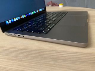 MacBook Pro 14 M1 512GB SSD 2021