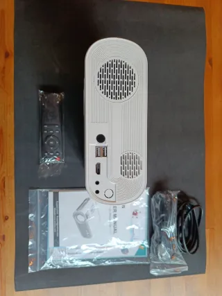 Proyector Wimius K5. Muy poco uso.