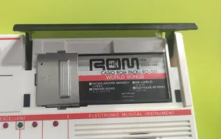 Casio PT-82 Teclado Años 80 con Caja