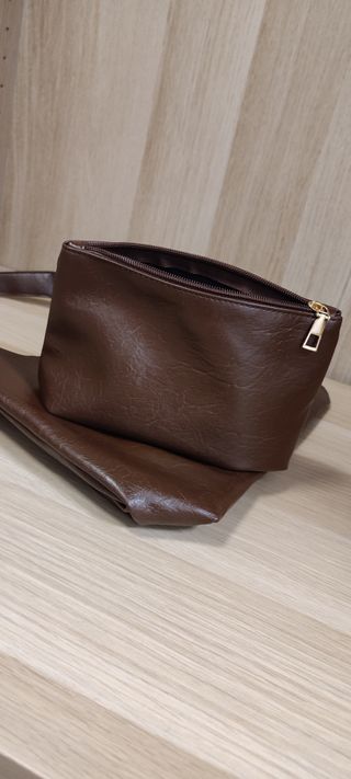 Bolso con neceser a juego – NUEVO