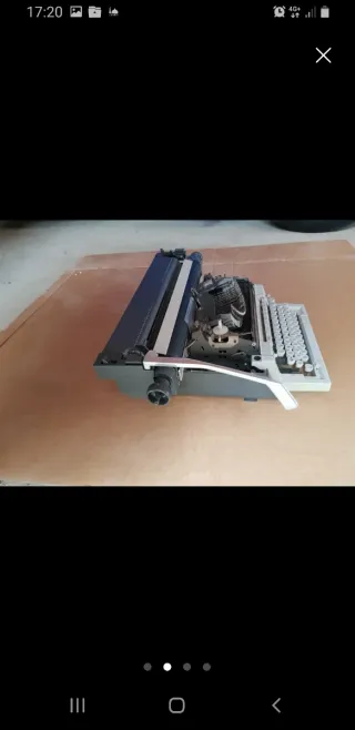 Máquina de escribir antigua