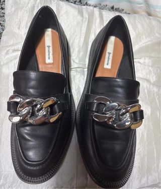 Zapatos Stradivarius negros T38